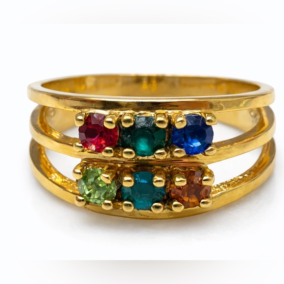 Jewelry - Vintage mothers ring Gold tone Multi Gemstone 6.5 Stackable 3 Band 6 stone
